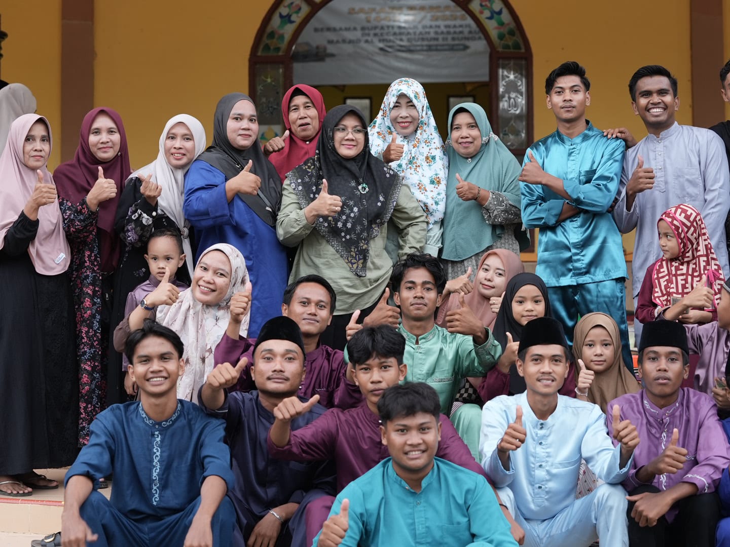 Safari Ramadan di Sabak Auh, Pemkab Siak Salurkan Zakat dan Tekankan Pelayanan Ikhlas