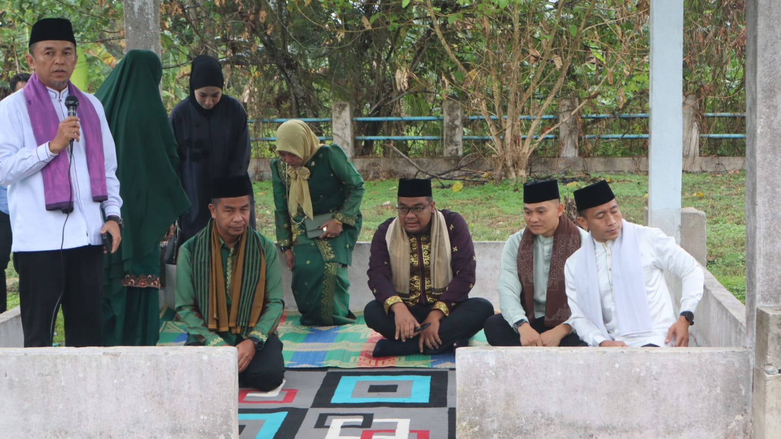 Dandim 0313/Kpr Hadiri Tradisi Ziarah Makam, Ayi Ayo Onam di Bangkinang Seberang, Perkuat Tali Silat