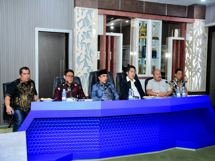 Bupati Kampar Tegaskan Komitmen Transparansi, Dukung Penuh Audit LKPD 2025