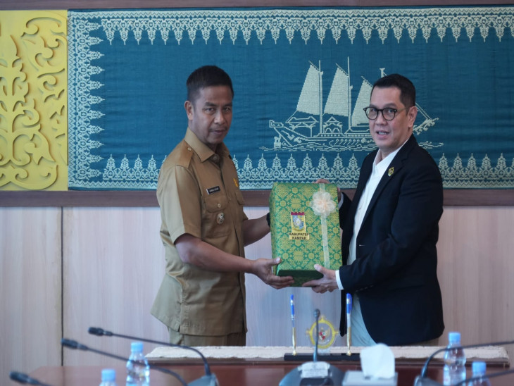 Langkah Strategis Pemkab Kampar, LKPD 2025 Diserahkan Demi Tata Kelola Bersih 