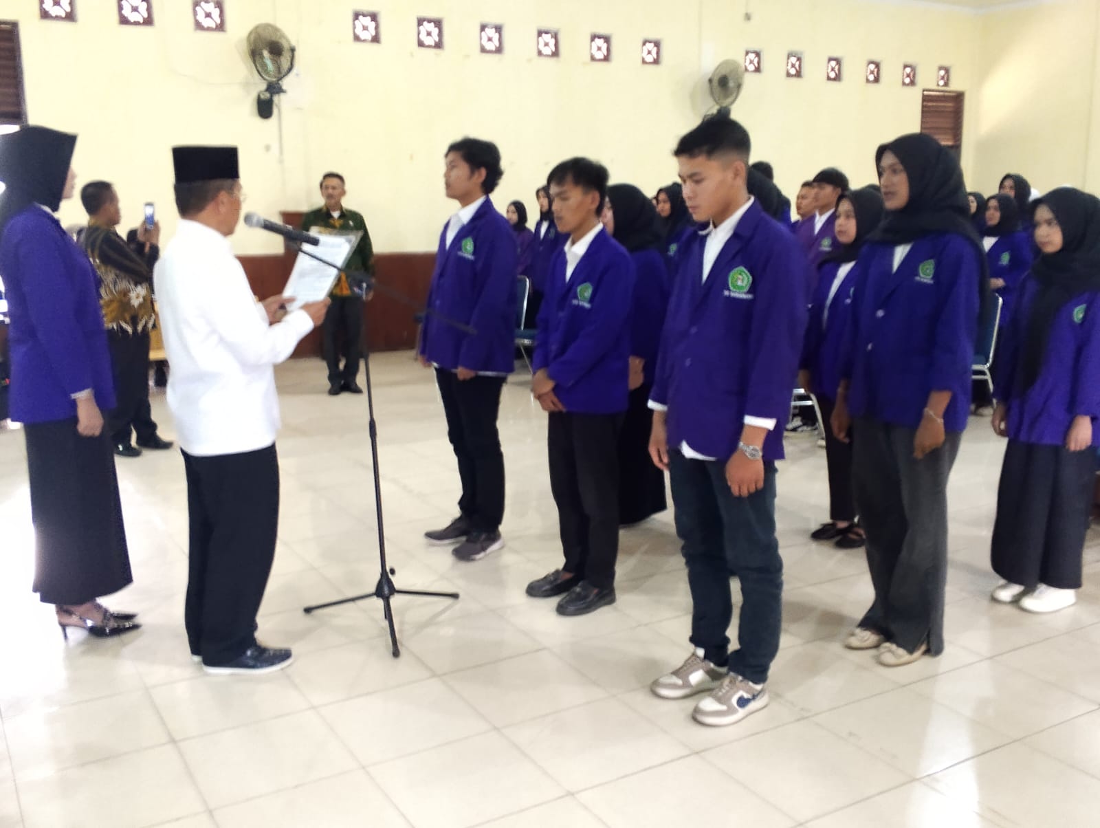 Ketua STIE Bangkinang Resmi Lantik Pengurus Organisasi Mahasiswa Periode 2025-2027