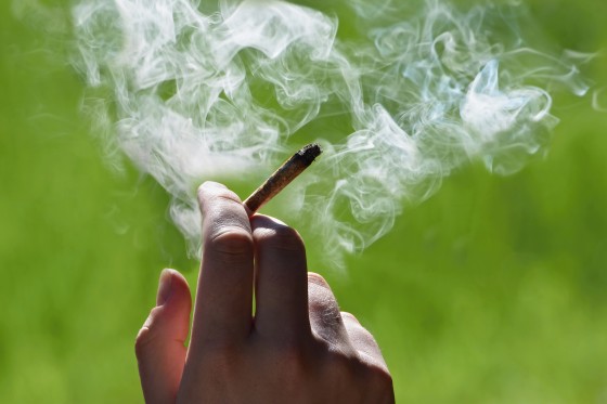 Tak Pakai Ganja Tapi Positif Narkoba, Ini Penjelasan Dokter Paru