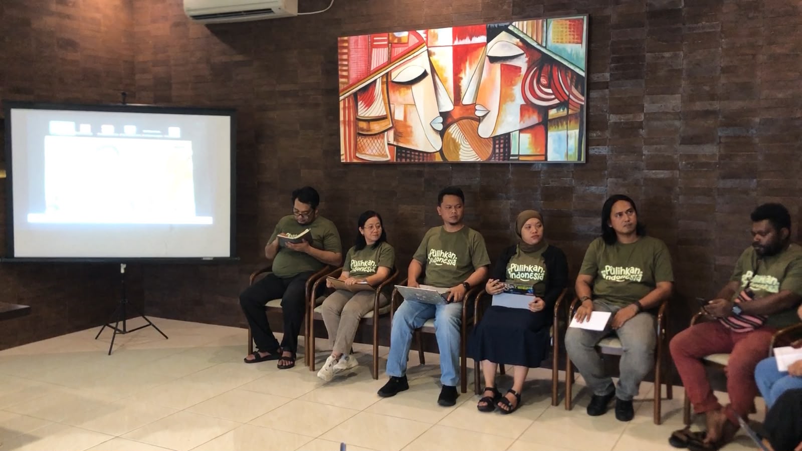 Dorong Gree Policing Walhi Riau desak Aparat Penegak Hukum Tindak Tegas Korporasi Terlibat Karhutla