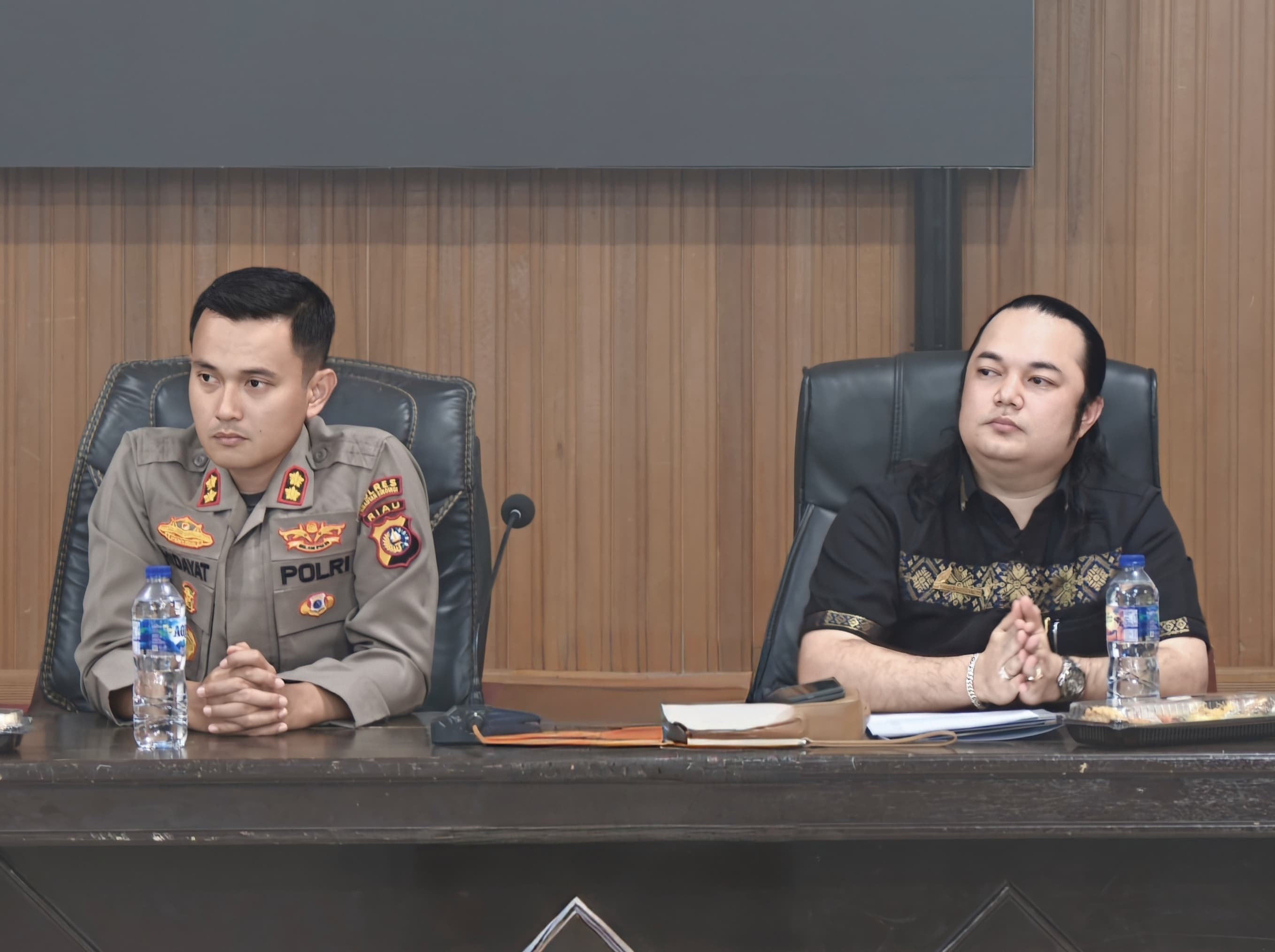 Polemik Berakhir di Meja Polisi, DT Darwis Resmi Laporkan Polda Sitanggang