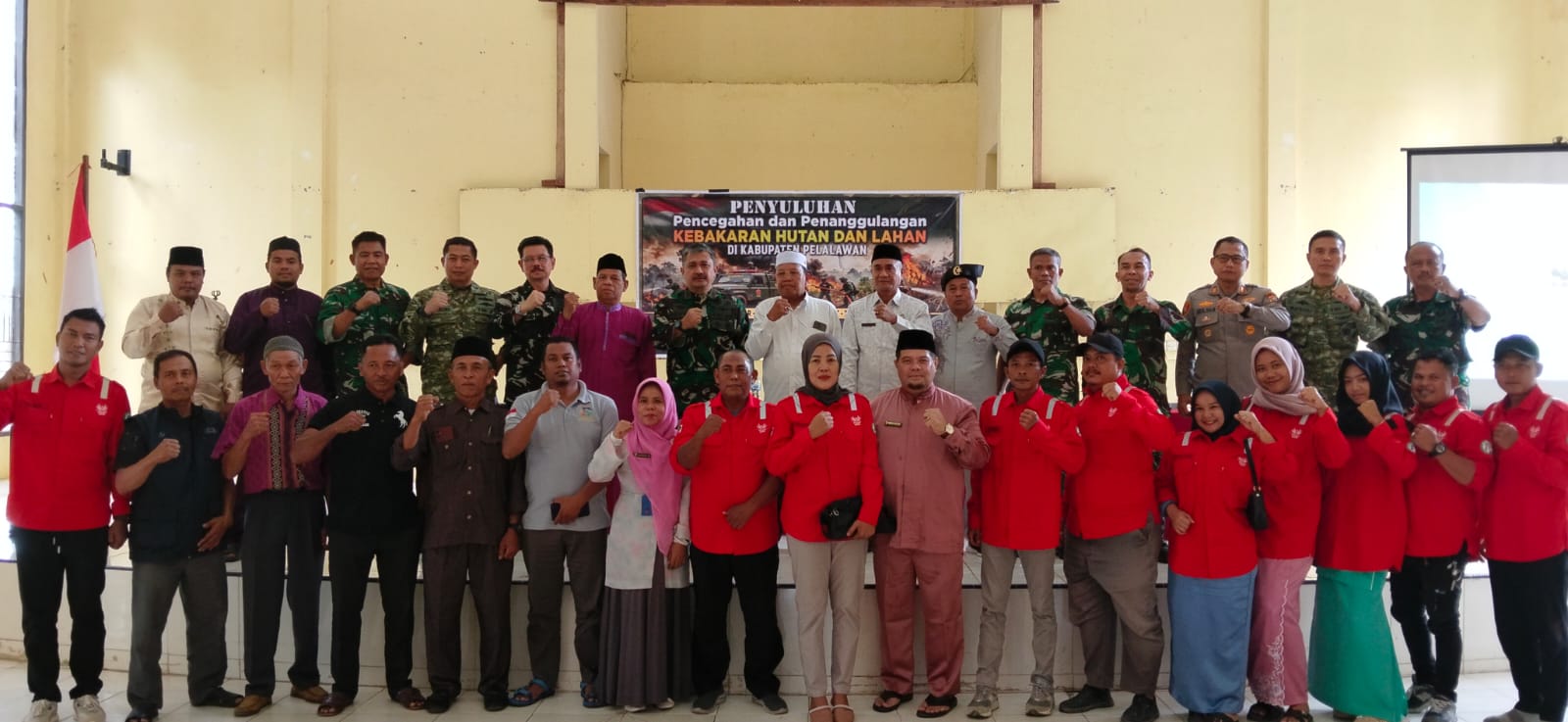 Tim Penyuluh Mabes TNI Gembleng Elemen Masyarakat Bandar Sei Kijang Cekat Karhutla