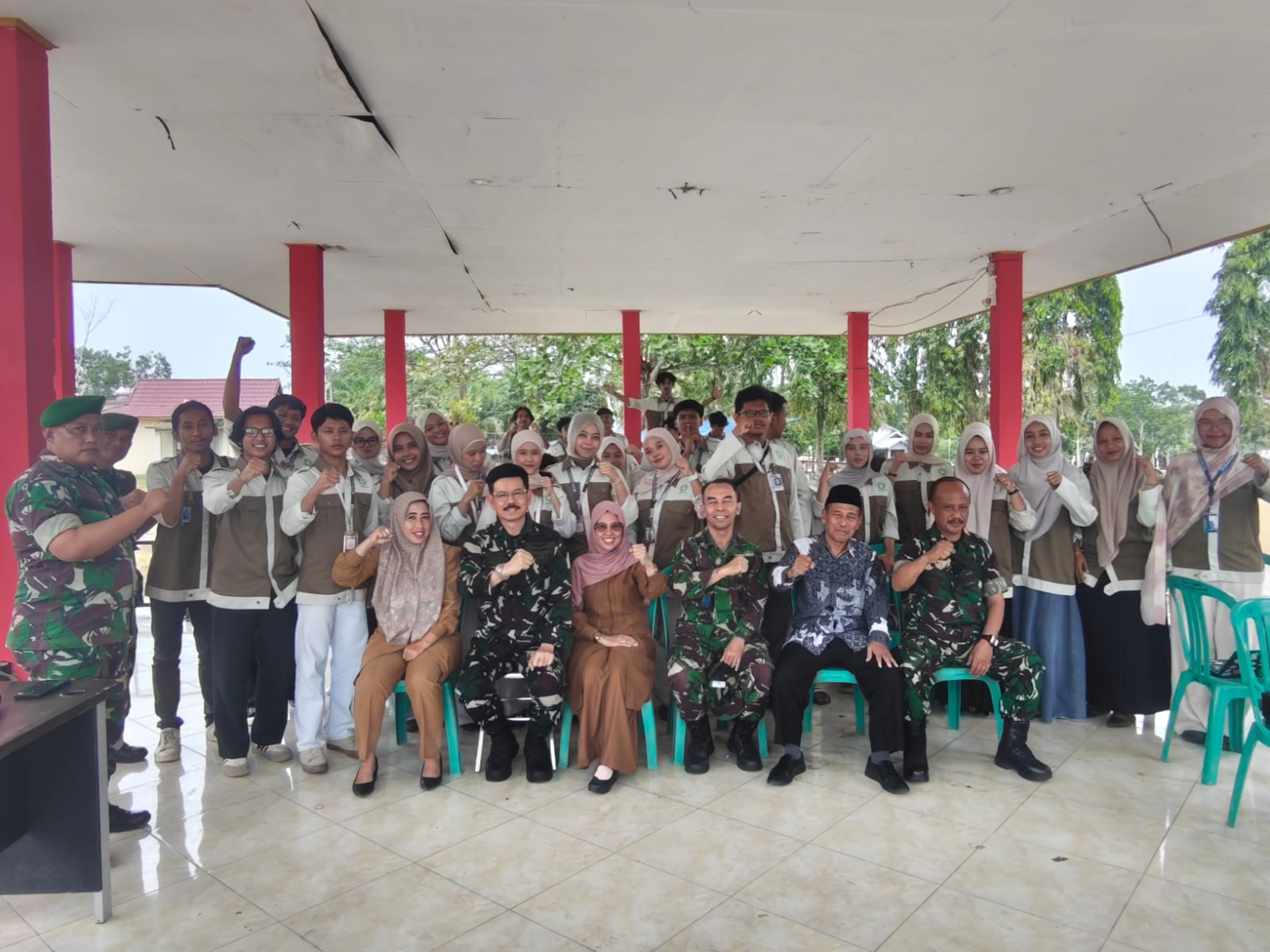 Rangkul Generasi Muda, Tim Penyuluh Mabes TNI Dipimpin Beri Penyuluhan Karhutla Sekaligus Motivasi