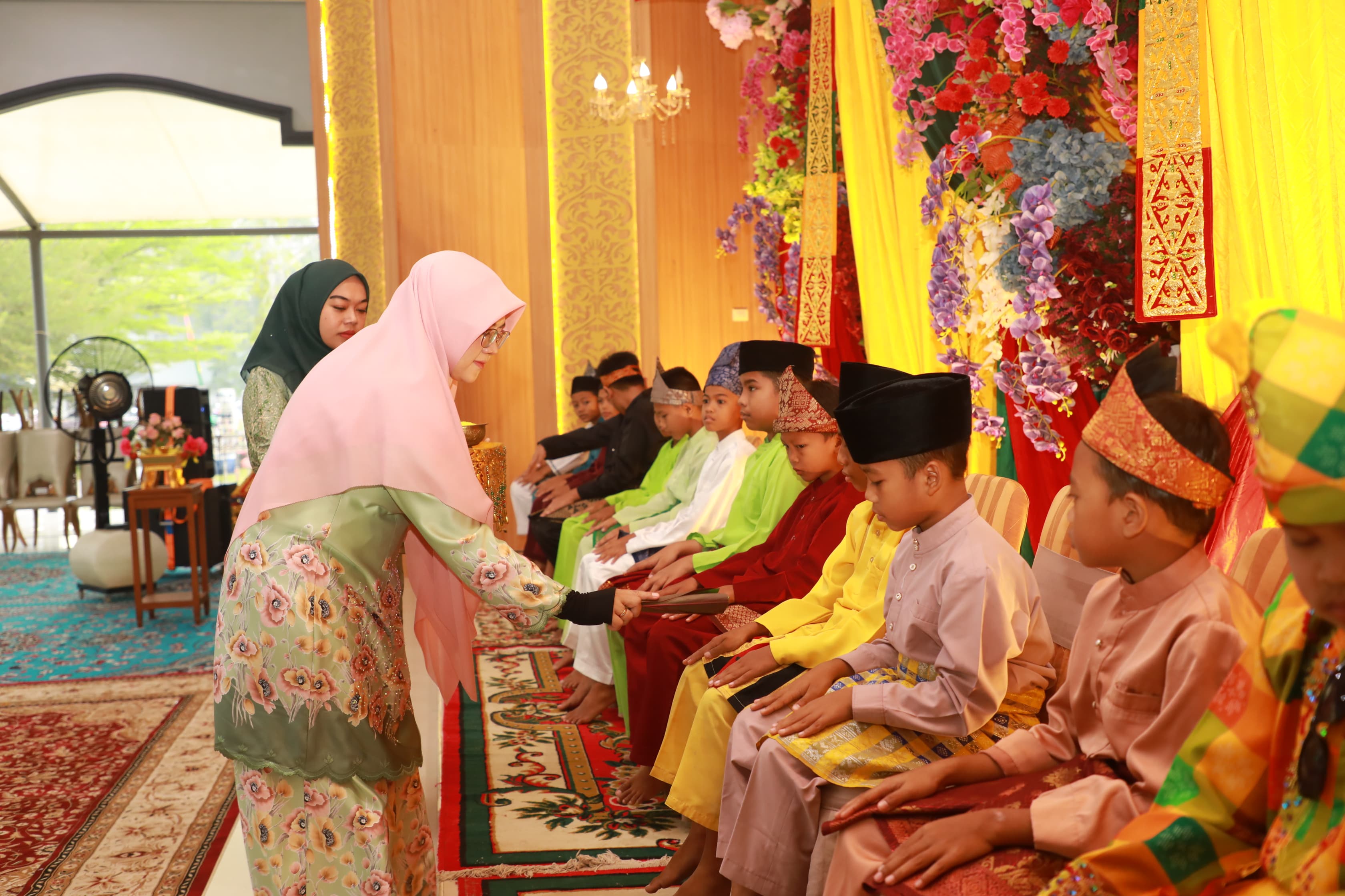 Sambut Hari Jadi Ke 27, Pemkab Siak Gelar Sunat dan Nikah Massal 