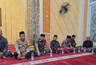 Momen Perkuat Keimanan, Babinsa Koramil 16/Tapung Hadiri Kegiatan Isra` Mi`raj