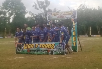 Serma Dwi Krensa Babinsa Koramil 01/Bkn Hadiri Pembukaan Open Turnamen Liga 7 Trans Bola Kaki