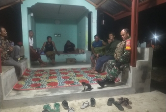 Agar Wilayah Binaan Tetap Aman, Babinsa Koramil 16/ Tapung Melaksanakan Peninjauan Pos Kamling