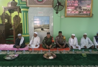 Babinsa Koramil 16/Tapung Hadiri Kegiatan Tabligh Akbar