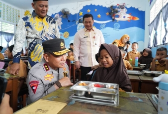 Satu Tahun Program MBG, Polda Riau Targetkan 18 Dapur SPPG, 15 Telah Beroperasi