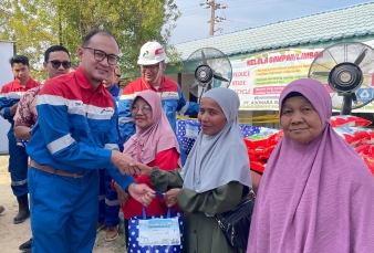 Syukuran Keselamatan, PHR Berbagi Paket Sembako dan Edukasi Keselamatan bagi Warga Bangko dan Duri