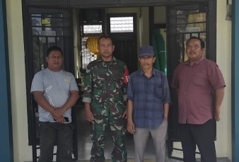 Lakukan Pembinaan Binjaring Teritorial, Babinsa Rutinkan Kegiatan Komsos Di Wilayah Binaan 