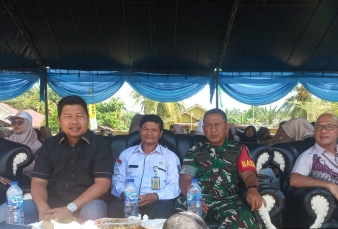 Babinsa Serda Efrizal Hadiri Musyawarah Desa Pertanggungjawaban Tahunan TA 2025