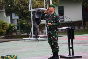 Kodim 0313/KPR Gelar Upacara Bulanan, Dandim Sampaikan Amanat Panglima TNI 