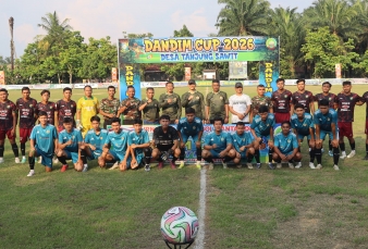 Pembukaan Turnamen Sepak Bola Dandim 0313/KPR Cup 2026 Berlangsung Meriah 