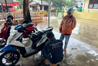 Servis Tanpa Biaya, Brimob Riau Bantu Ojol Tetap Produktif di Jalan
