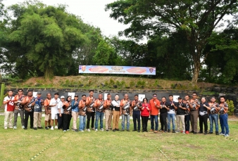 Personel Satbrimob Polda Riau Raih Juara I di Pulanggeni Shooting Championship Danyon Parako 462