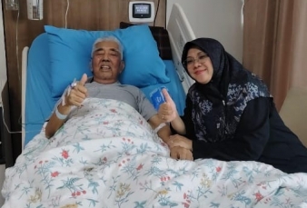 Mantan Bupati Siak Arwin AS Wafat, Afni Zulkifli: Saya Seperti Anak Kehilangan Bapak